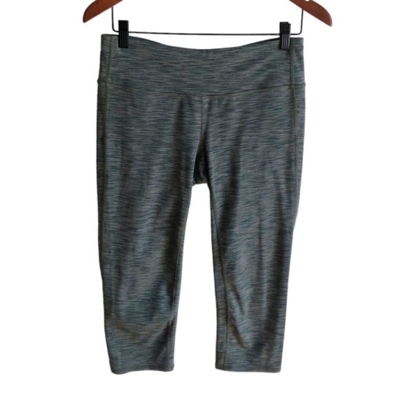 Athleta Cropped Pants Size Medium - Picture 1 of 7